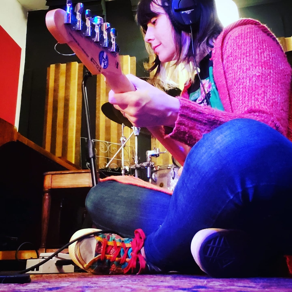 Meet your Posher, Ainjel